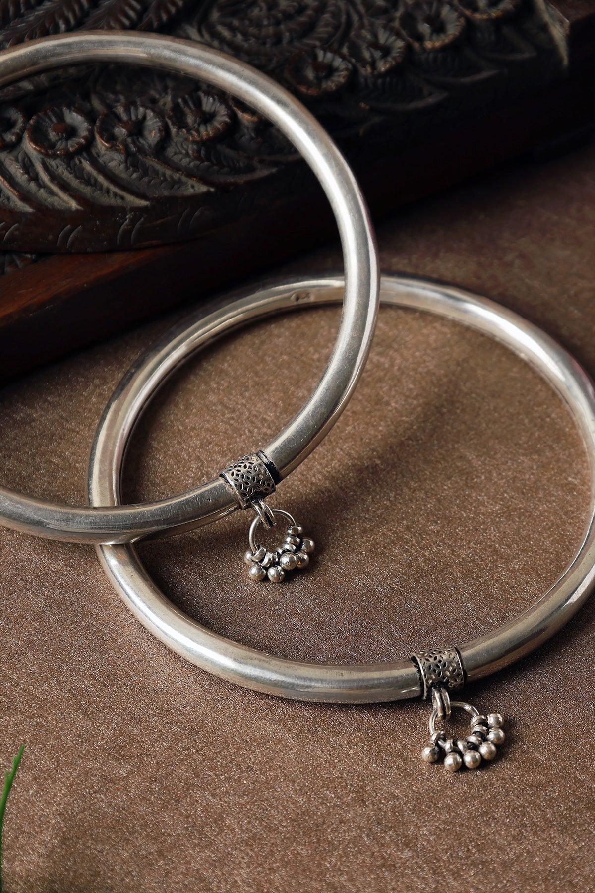 White Finish Pipe Leg Kada In Sterling Silver