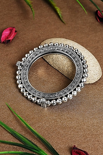 White Finish Beaded Temple Kada In Sterling Silver
