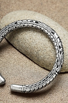 White Finish Chitai Temple Kada In Sterling Silver
