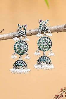 White Finish Green Kempstone Temple Earrings In Sterling Silver