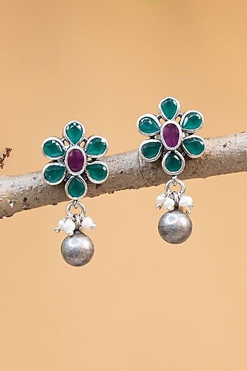 White Finish Kempstone & Pearl Temple Dangler Earrings In Sterling Silver