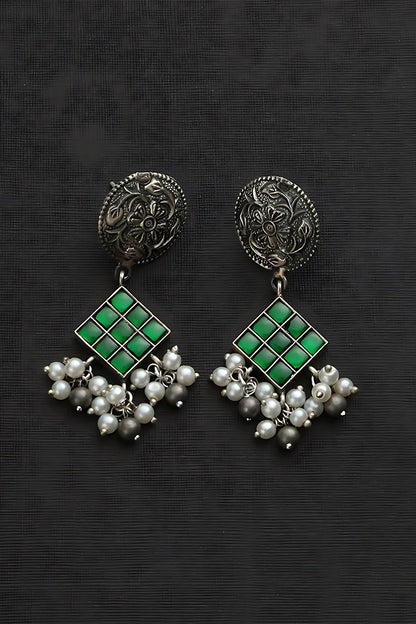 White Finish Green & Red Kundan Polki Temple Choker Necklace Set In Sterling Silver