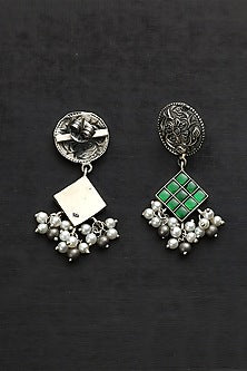 White Finish Green & Red Kundan Polki Temple Choker Necklace Set In Sterling Silver