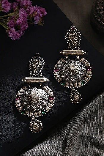 Two-Tone Finish Green & Red Kempstone Tribal Dangler Earrings In Sterling Silver