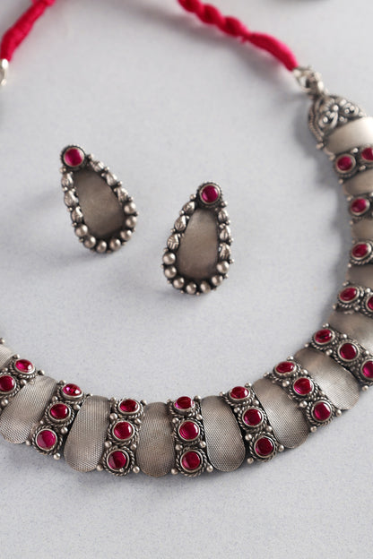 White Finish Kempstone Temple Necklace Set In Sterling Silver