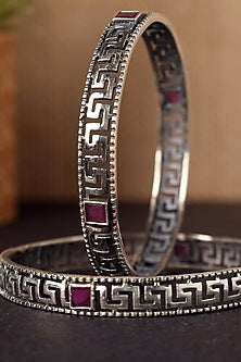White Finish Red Onyx Temple Bangles In Sterling Silver (Set Of 2)