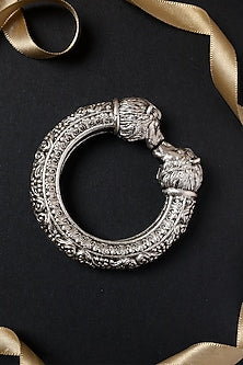 White Finish Vintage Temple Lion Kada In Sterling Silver