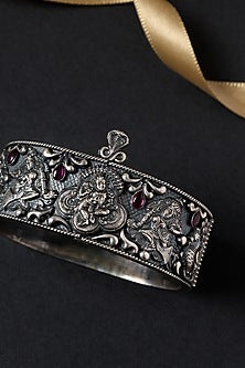 White Finish Temple Kempstone Kada In Sterling Silver