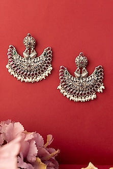 White Finish Kempstone & Pearl Temple Dangler Earrings In Sterling Silver