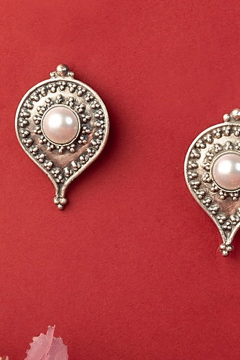 White Finish Pearl Temple Stud Earrings In Sterling Silver