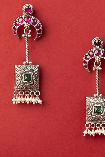 White Finish Kempstone & Pearl Temple Dangler Earrings In Sterling Silver