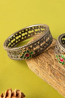 Two-Tone Finish Kundan Polki Temple Bangles In Sterling Silver (Set Of 2)