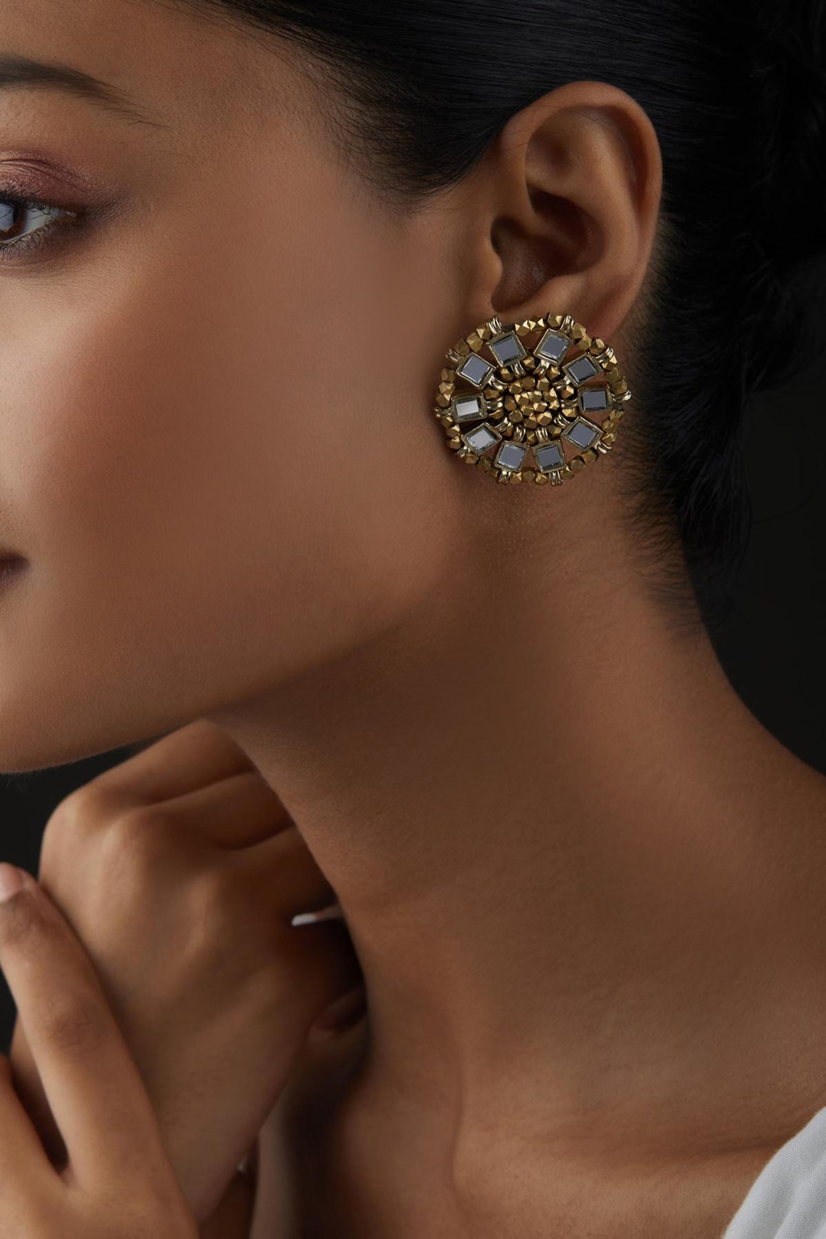 Saar Beaded Earrings 