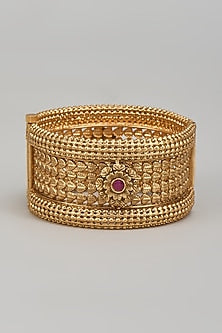 Gold Finish Kemp Stone Temple Kada