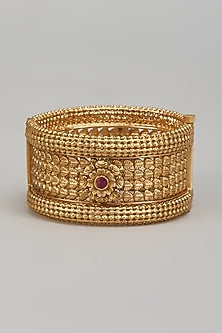 Gold Finish Kemp Stone Temple Kada