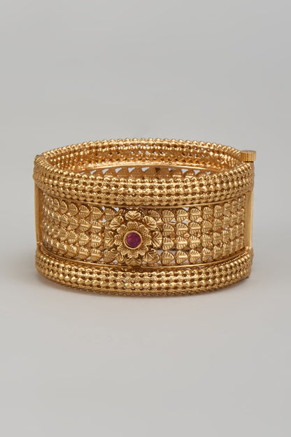 Gold Finish Kemp Stone Temple Kada