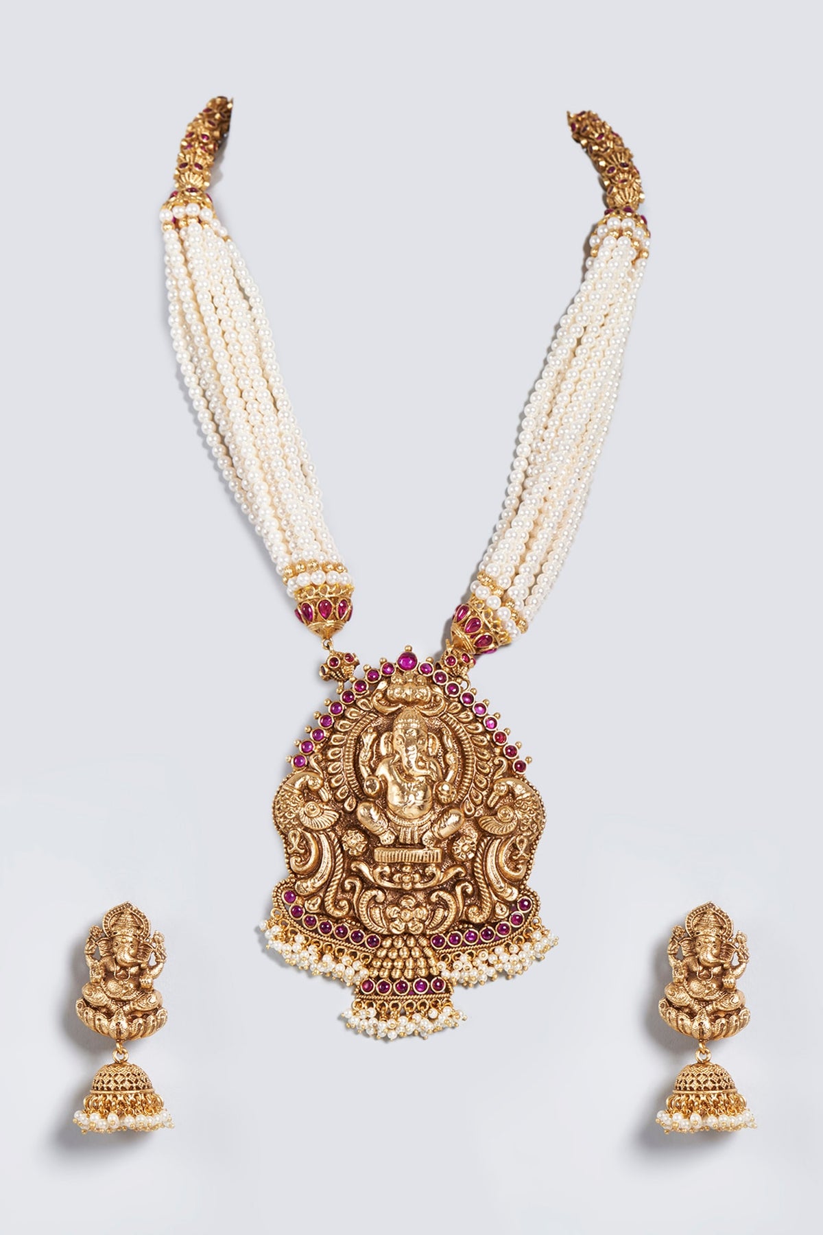Gold Finish Ganesh Pendant Necklace Set