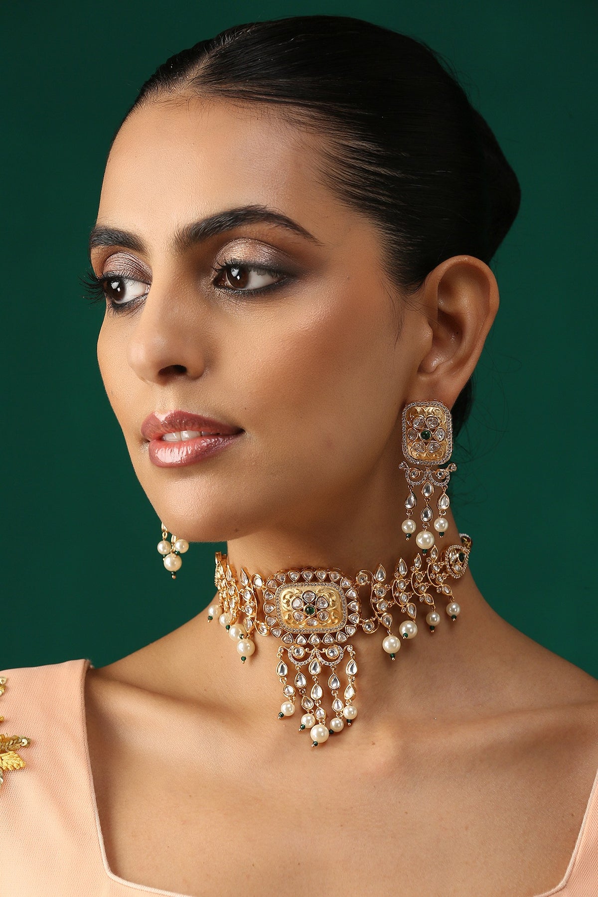 Gold Plated Shell Pearl Choker Necklace Set