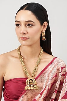 Gold Finish 3D Pendant Necklace Set