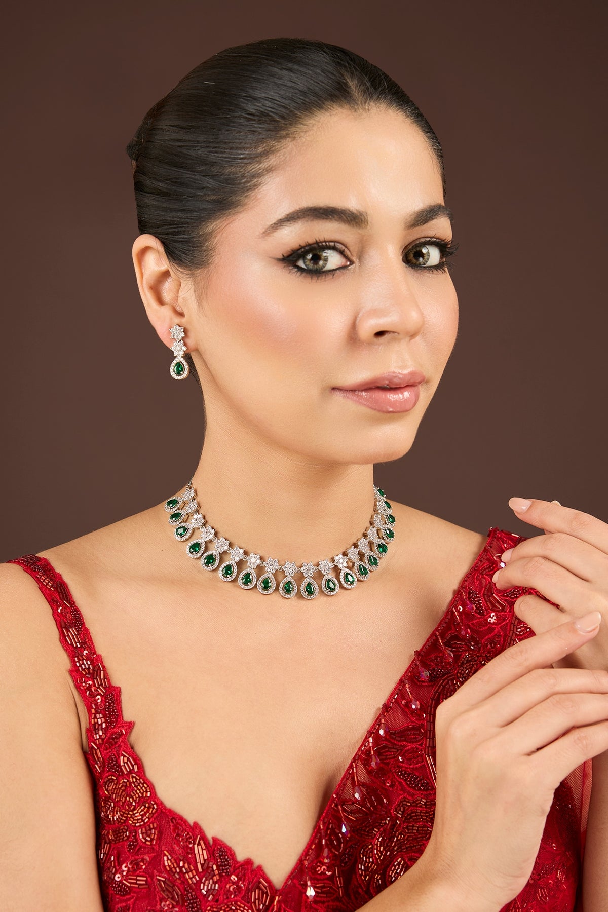 White Gold Finish Cubic Zirconia & Emerald Stone Necklace Set