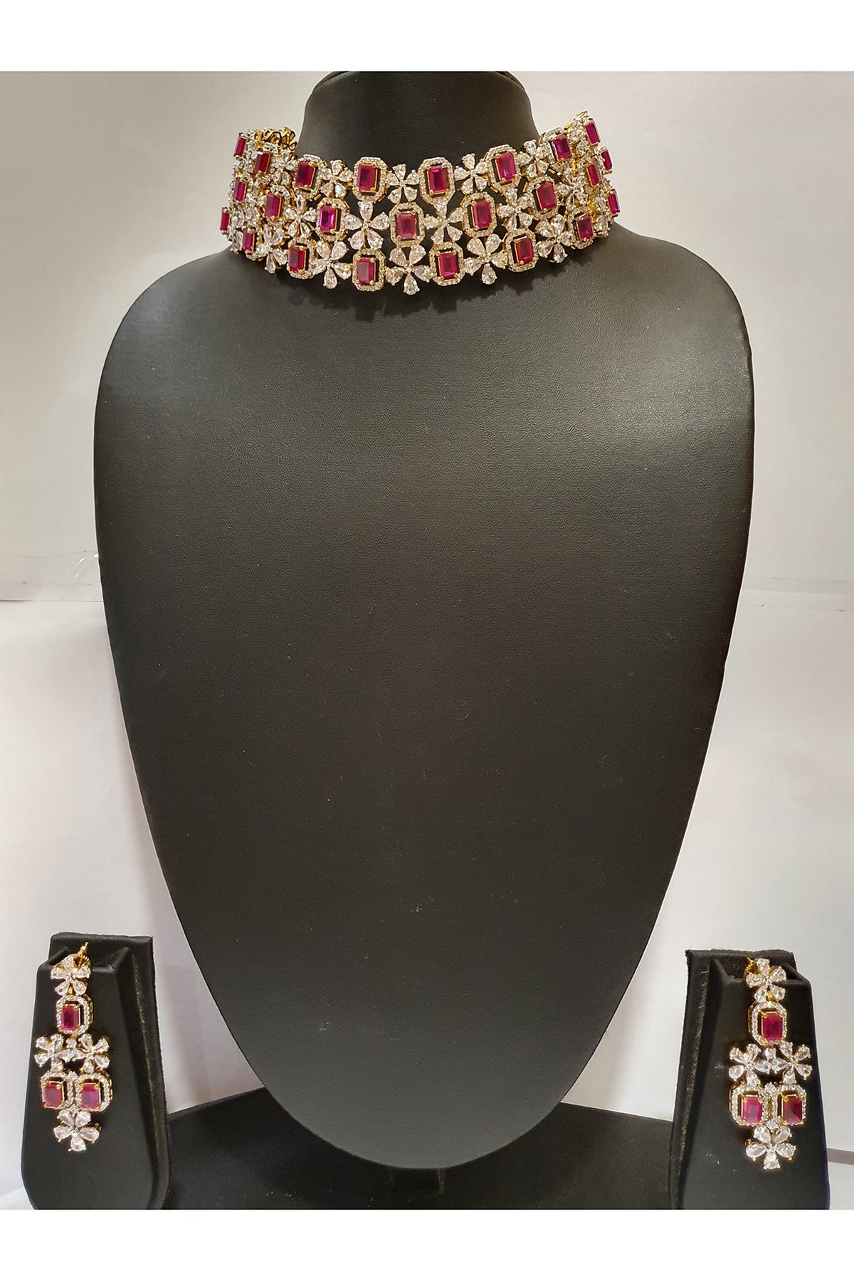 Gold Finish Ruby Necklace Set