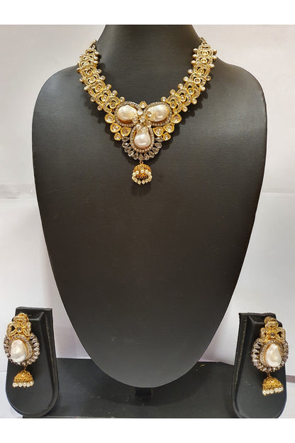 Gold Finish Pearls Necklace Set