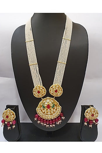 Gold Finish Pearl Necklace Set