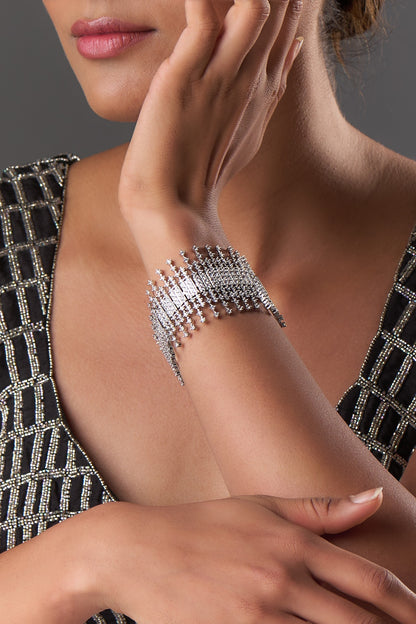White Finish Zircon Bracelet