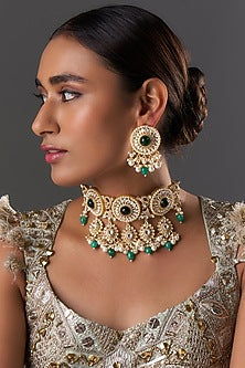 Gold Finish Kundan Polki & Emerald Stone Choker Necklace Set