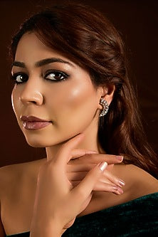 White Finish Zircon Stud Earrings