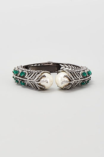Black Rhodium Finish Emerald & Pearl Bracelet