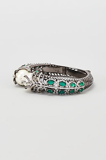 Black Rhodium Finish Emerald & Pearl Bracelet