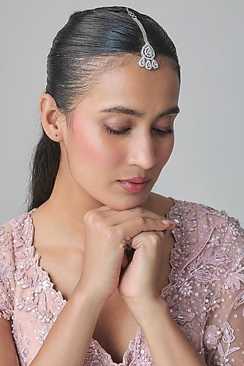 Silver Finish Zircon Maangtikka