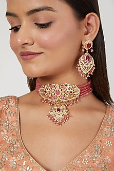 Gold Finish Pink Jadau Choker Necklace Set