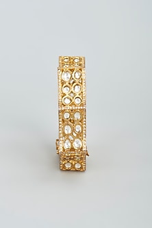 Gold Finish Openable Kada With Kundan Polki