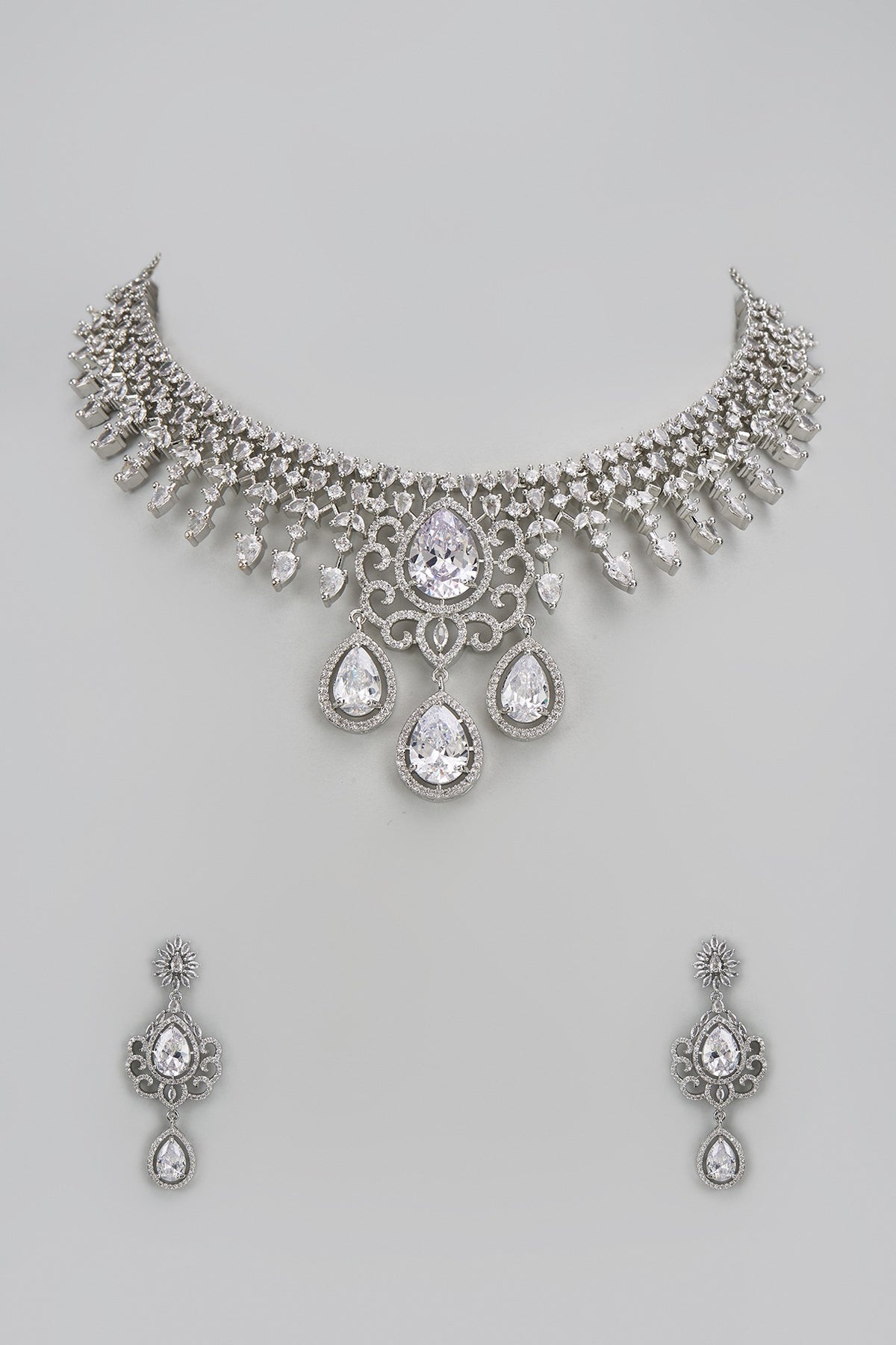 White Finish Zircon Necklace Set