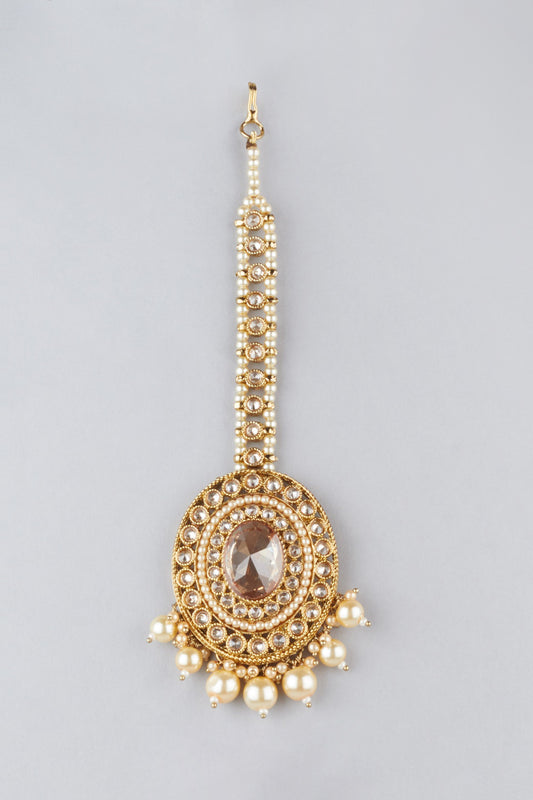 Gold Finish Chandbali Earrings With Maang Tikka