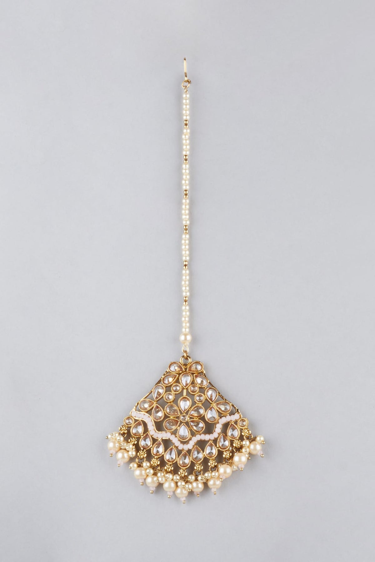 Gold Finish Kundan Polki Earrings With Maang Tikka