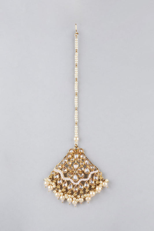 Gold Finish Kundan Polki Earrings With Maang Tikka