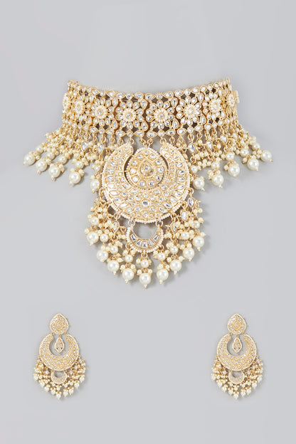 Gold Finish Necklace Set With Kundan Polki