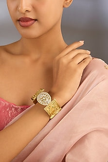 Gold Finish Kundan Polki Adjustable Bracelet