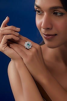 White Finish Zircon & Blue Stone Ring