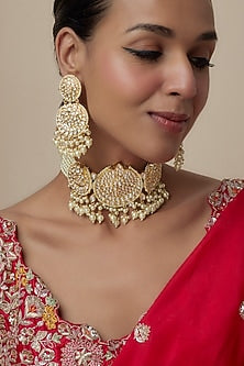 Gold Finish Kundan Polki & Pearl Beaded Choker Necklace Set