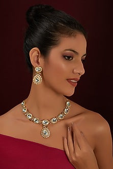 Gold Finish Kundan Polki Choker Necklace Set