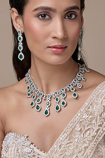 Silver Finish Emerald & Zircon Choker Necklace Set
