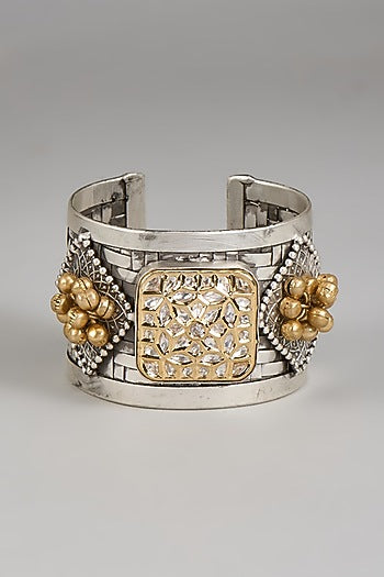 Black Rhodium Finish Kundan Polki Bracelet