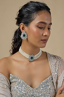 Silver Finish Emerald & Pearl Choker Necklace Set