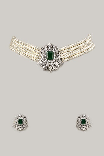 Silver Finish Emerald & Pearl Choker Necklace Set