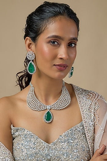 Silver Finish Emerald & Zircon Choker Necklace Set
