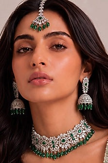 White Rhodium Finish Diamond & Emerald Stone Choker Necklace Set
